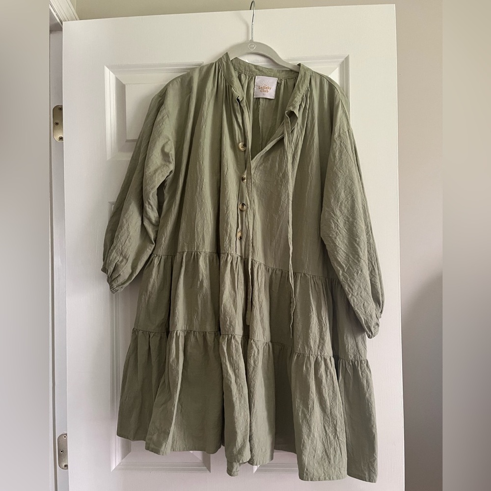 The Lullaby Club Avalon Smock Dress